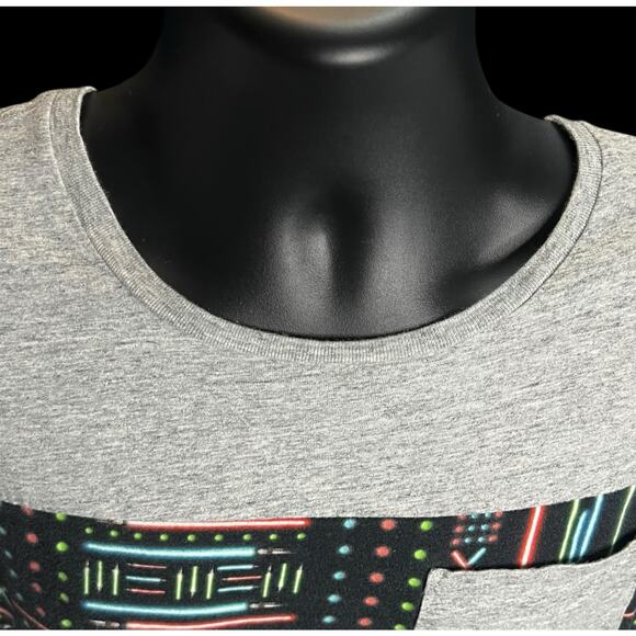 Star Wars x On The Byas Men’s T-Shirt - Size Large - Gray with Neon Lightsaber - Picture 4 of 8